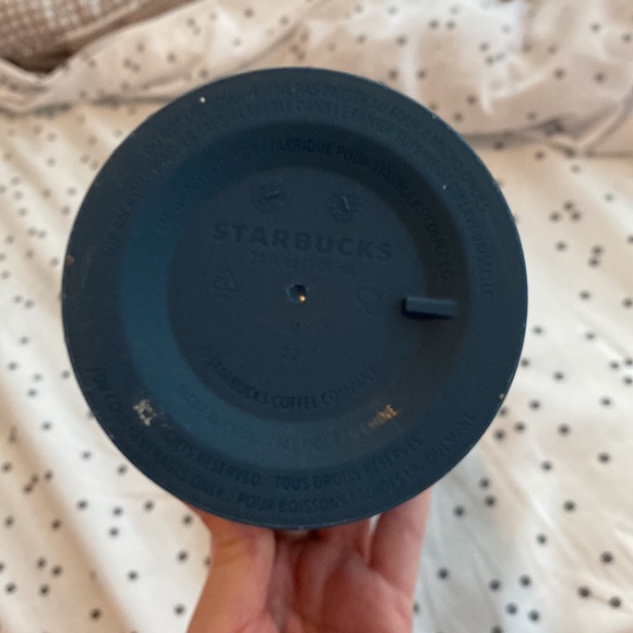 Starbucks reusable cold cup - Picture 3 of 3